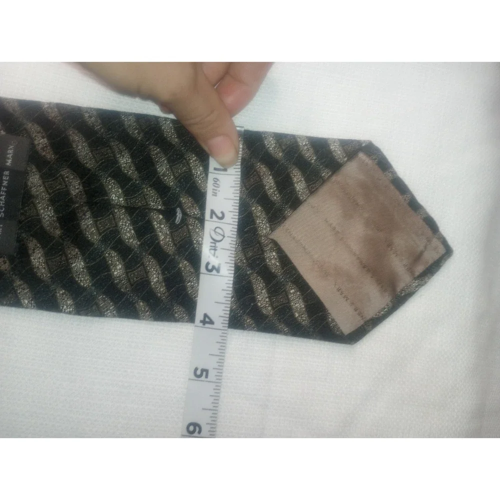 Hart Schaffner Marx Abstract Wide Silver Multicolor Silk Italy‎ Tie